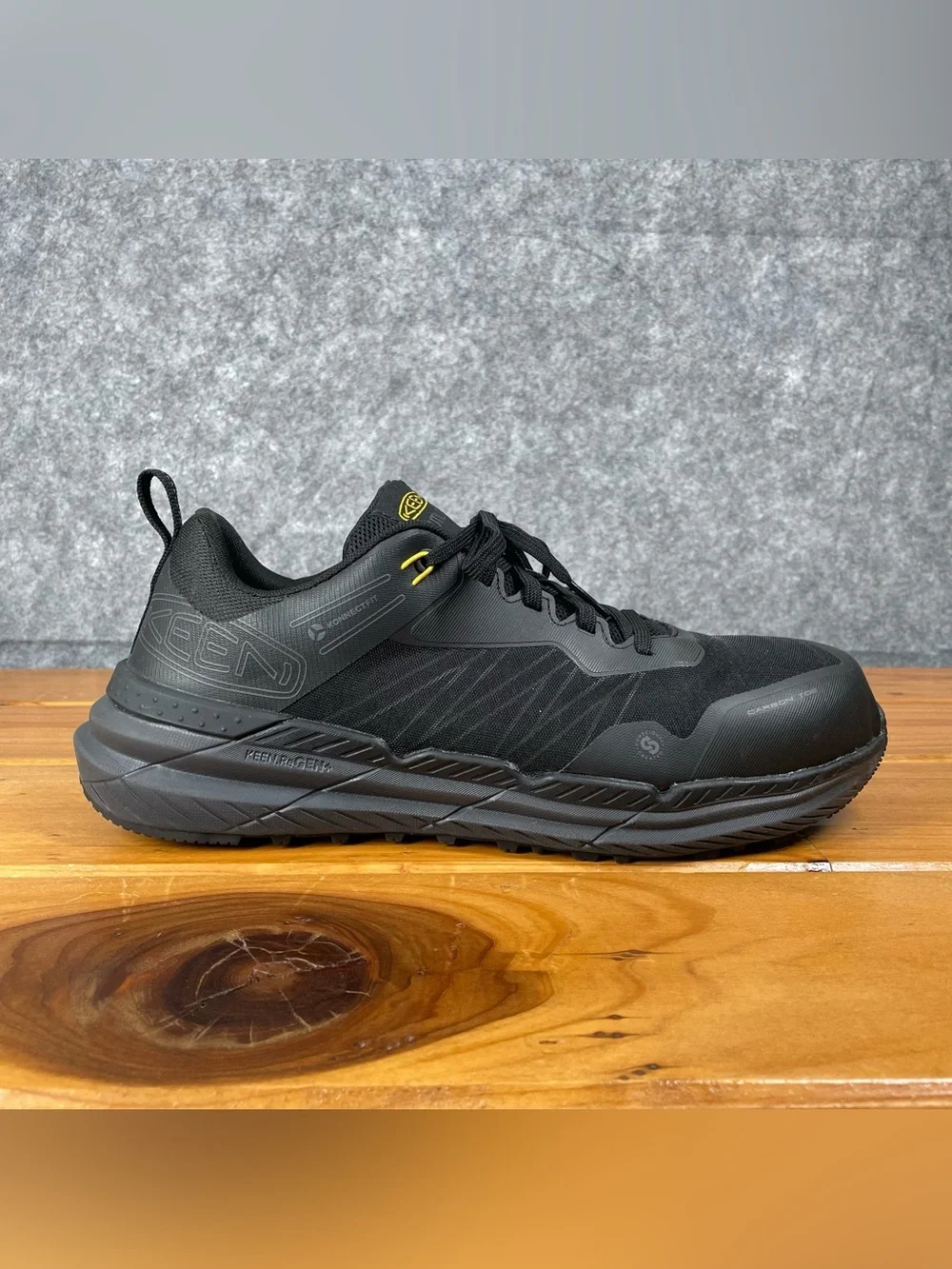 KEEN Utility Speedworks Carbon Toe Mens 11D Black Work Shoes Sneakers EH SR